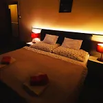 Bed & Breakfast Alabastrom Panzio Es Etterem Bogács