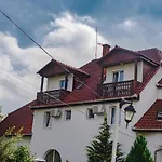 Alabastrom Panzio Es Etterem Bed & Breakfast Bogács