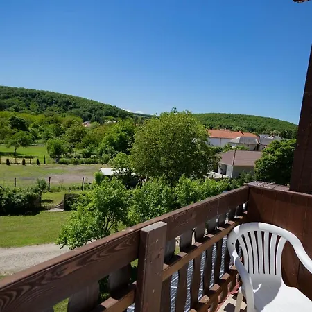 Bed & Breakfast Alabastrom Panzio Es Etterem Bogács