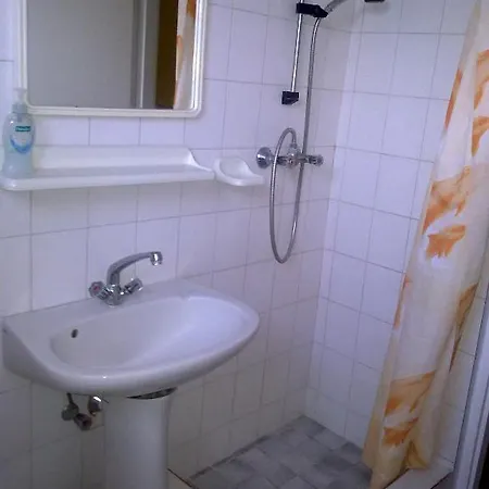 Alabastrom Panzio Es Etterem Bed & Breakfast Bogács