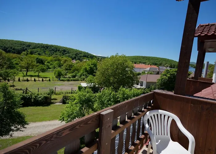 B&B Alabastrom Panzio Es Etterem Bogács