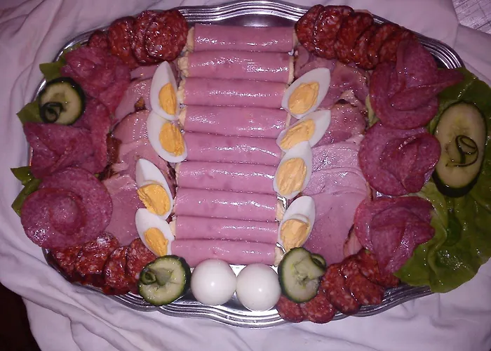 Alabastrom Panzio Es Etterem B&B Bogács
