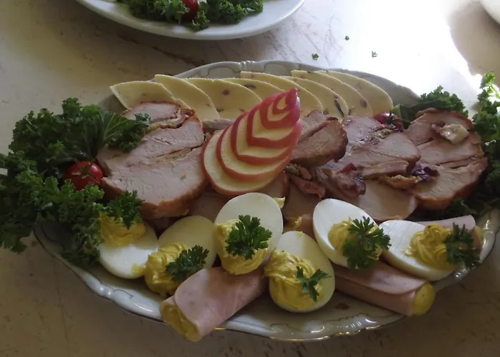 Alabastrom Panzio Es Etterem Bogács